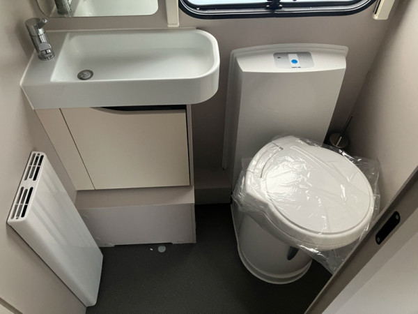 ADORA DP TIBER INTERIOR 004