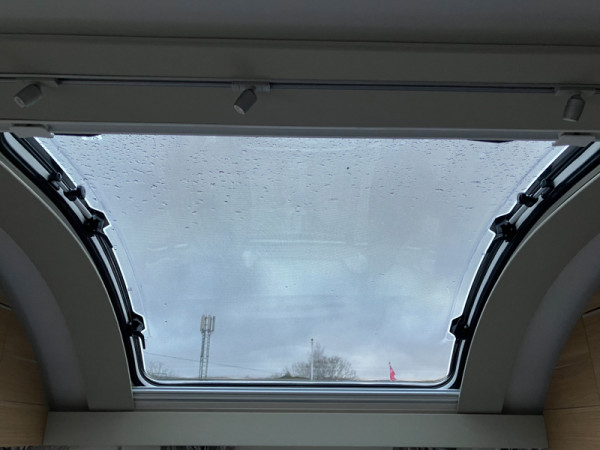 ADORA DL SEINE INTERIOR 015