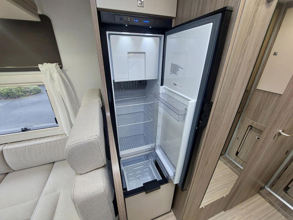 Primero 286 Fridge