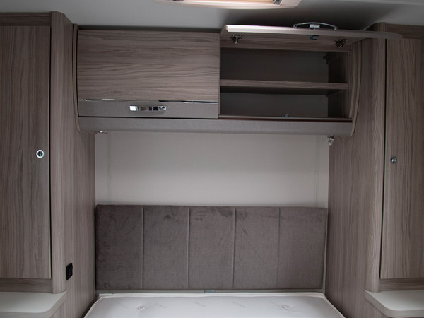 16 Majestic 150 bedroom storage