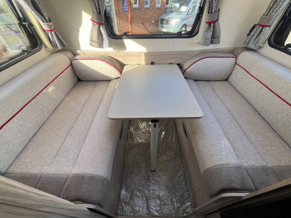 135 Rear Lounge table