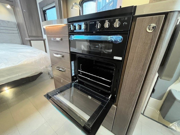 Majestic 250 Oven