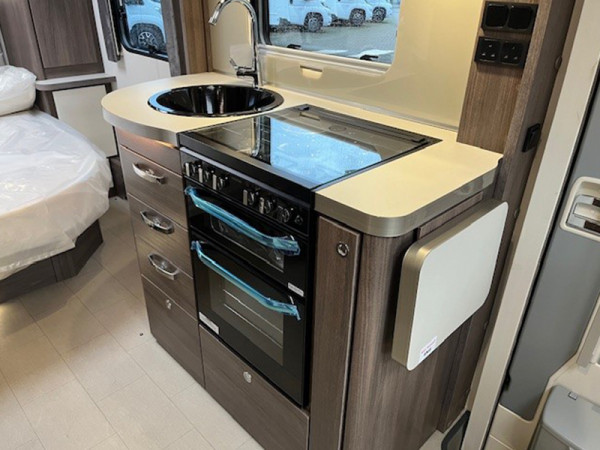 Majestic 250 Kitchen