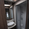 8  Majestic 295 Washroom Sink