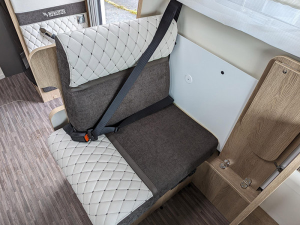 K Yacht 86 Rear Travel