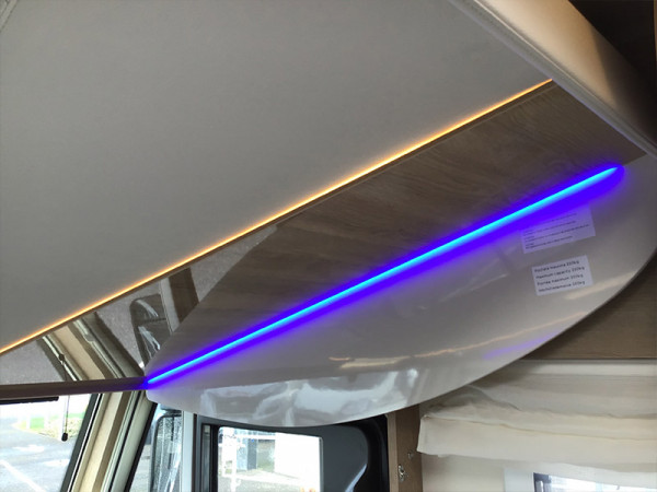 K yacht 95 Bed lights 2
