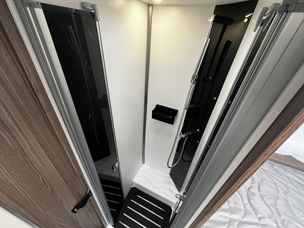 Tessoro 463 Shower