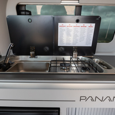 P12 Hob and Sink
