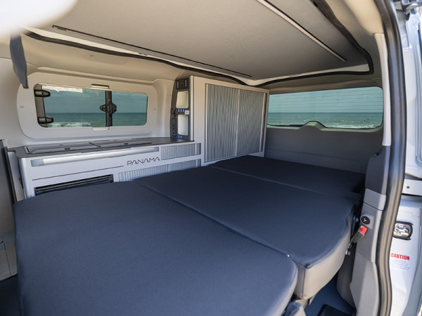 P12 Lower Bed