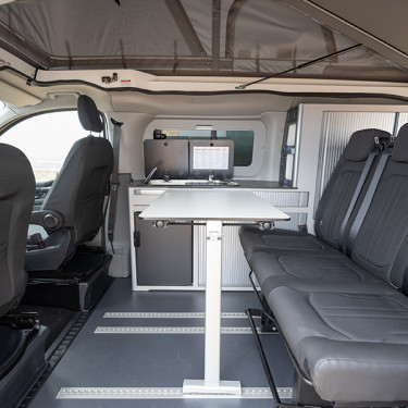 P12 Seats with table