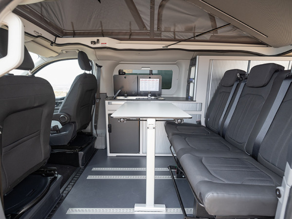 P12 Seats with table