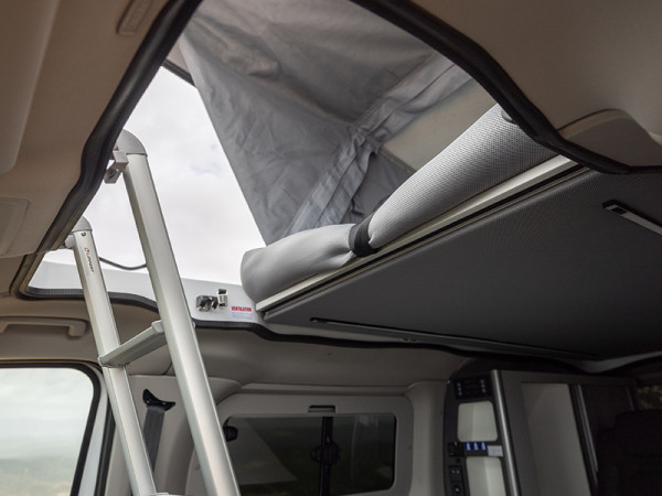 P12 Roof Bed