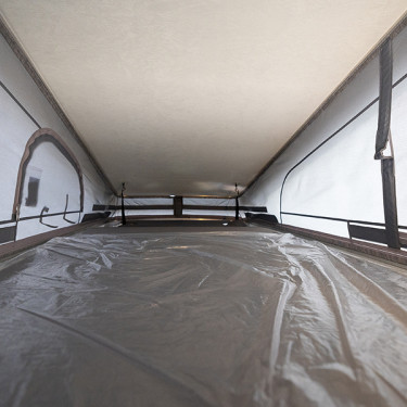 P 57 Double Roof Bed