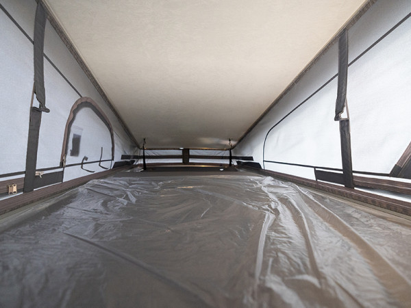 P 57 Double Roof Bed