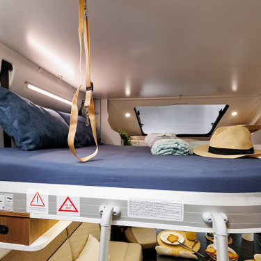 Tessoro 481 Drop Down Bed