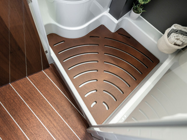 Admiral 6.3 Shower Board