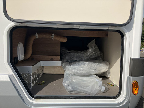 Baron 530 Storage