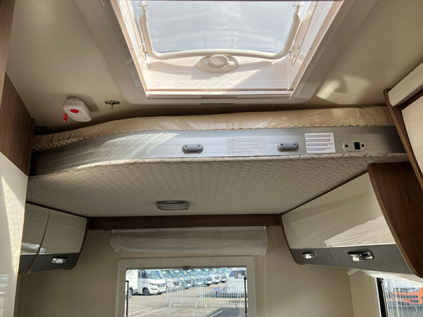 Baron 530 bed