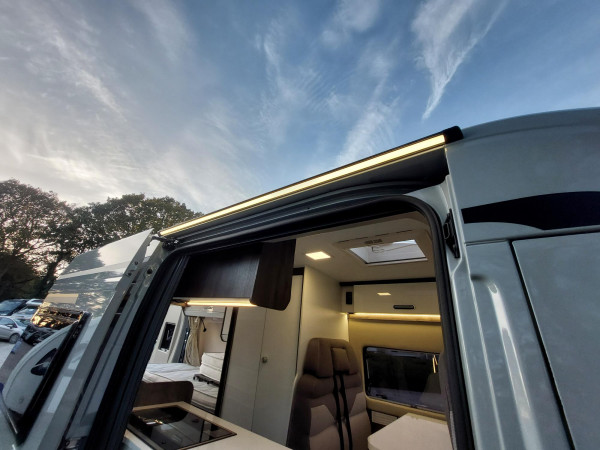Awning light