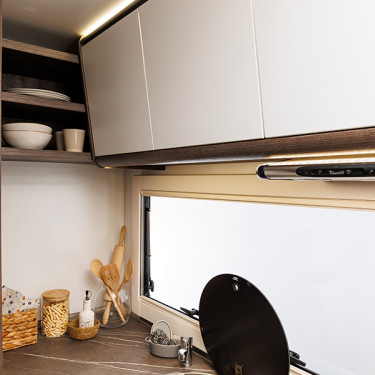 Primero 202 Cabinets