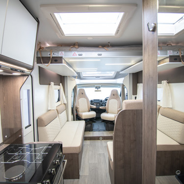 Primero 286 Rear to Front