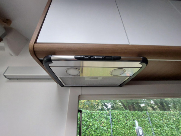 Extractor feature