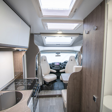 Primero 201 Rear to Front
