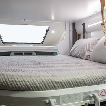 Tessoro 463 Drop Down Bed