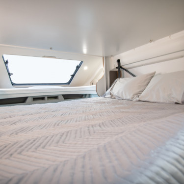 Tessoro 487 Electric Drop Down Bed
