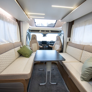 Tessoro 487 Dining