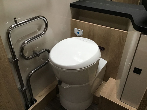 Kea 90 toilet