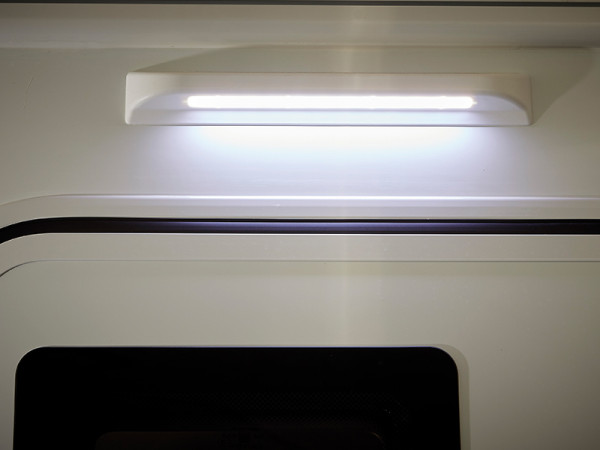 520 awning light