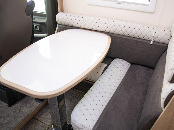 K Yacht 80 Seating