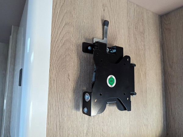 K Yacht 59 TV Bracket
