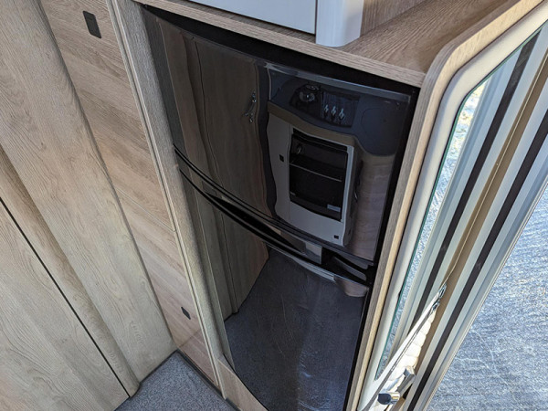 K Yacht 59 Fridge