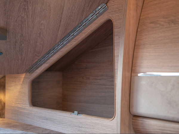 Overcab locker