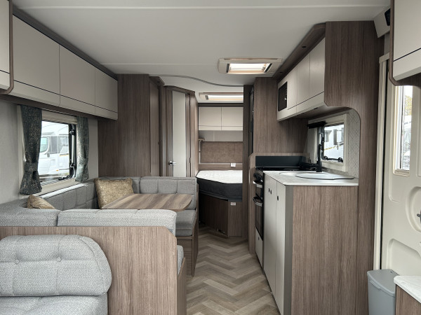 Acadia 660 (3)