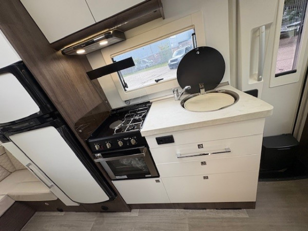 kitchen1
