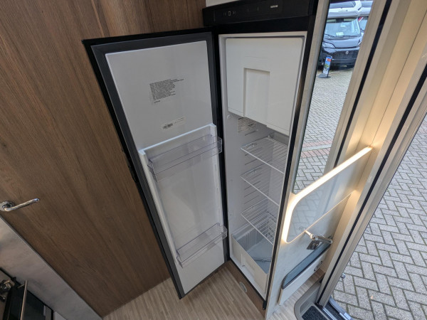 fridge