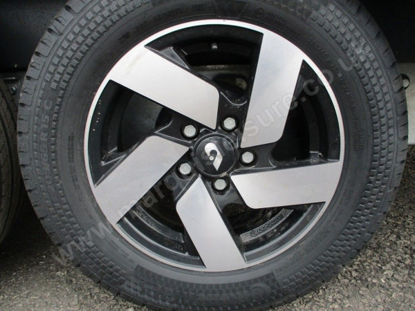 67774_15_13_274409_0