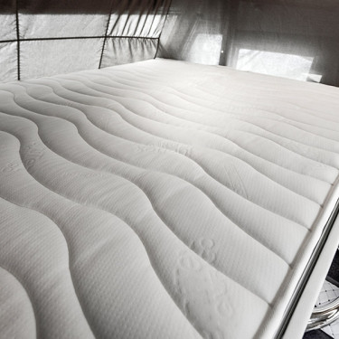 K Yacht 59 Drop Down Bed mattress