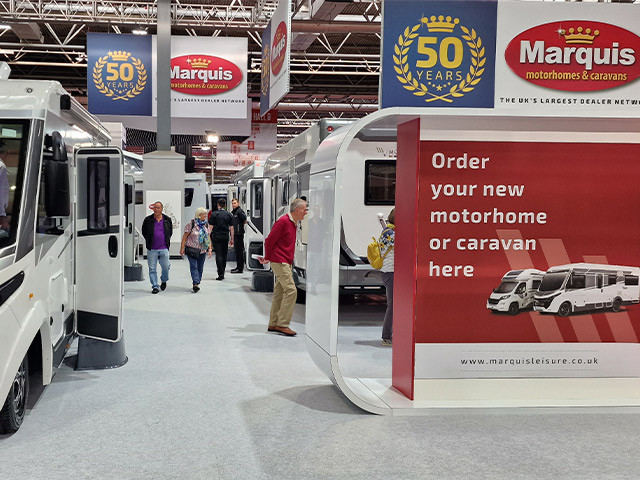 Marquis Stand NEC