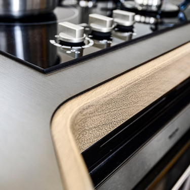 Kitchen hob and worktop